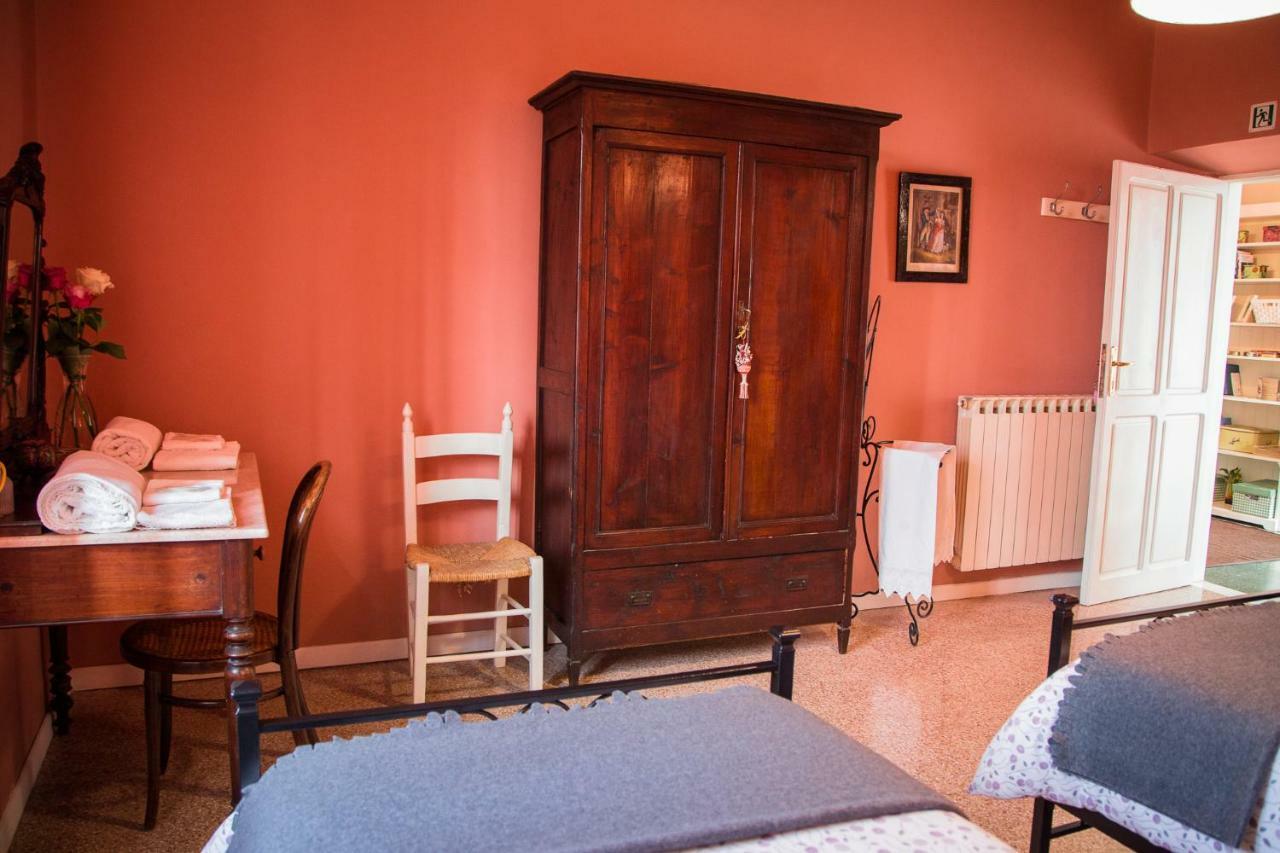 B&B I Due Gelsi Monte Libretti Eksteriør billede